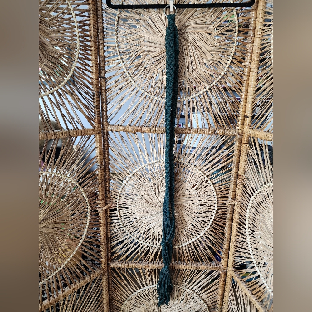 Set of 4 vintage macrame plant hangers